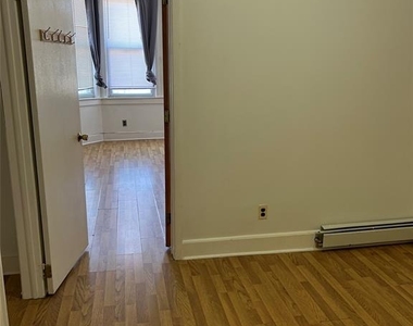 139 Johnston - Photo Thumbnail 2