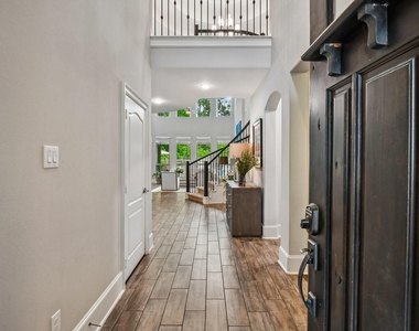 5306 Linden Field Court - Photo Thumbnail 2