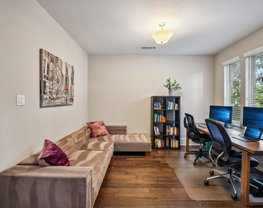 5306 Linden Field Court - Photo Thumbnail 4