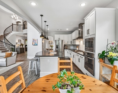 5306 Linden Field Court - Photo Thumbnail 19