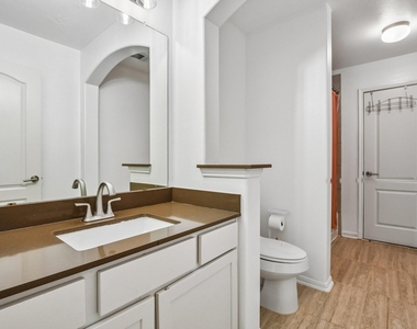 5306 Linden Field Court - Photo Thumbnail 32