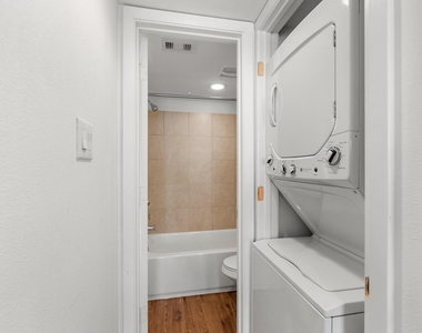 2750 Holly Hall Street - Photo Thumbnail 15