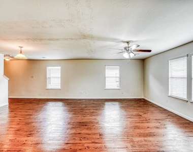 18747 Dennington Drive - Photo Thumbnail 1