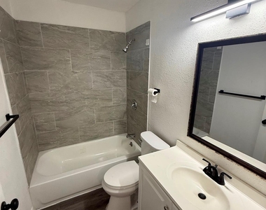 1417 Sheryl Street - Photo Thumbnail 5