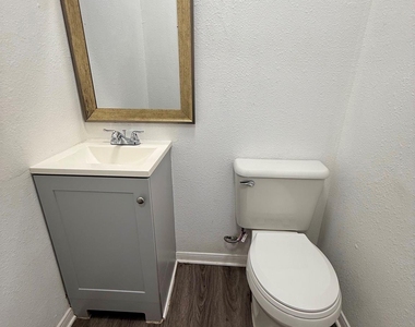 1417 Sheryl Street - Photo Thumbnail 9