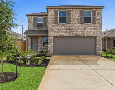 6213 Alder Creek Drive - Photo Thumbnail 2