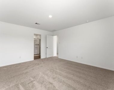 6213 Alder Creek Drive - Photo Thumbnail 18