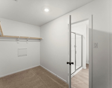 6213 Alder Creek Drive - Photo Thumbnail 22