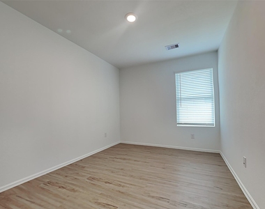 27022 Euphonia Green Lane - Photo Thumbnail 8
