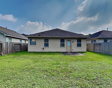 10016 Sterling Place Drive - Photo Thumbnail 19