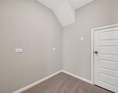 11611 Arbirlot Drive - Photo Thumbnail 31