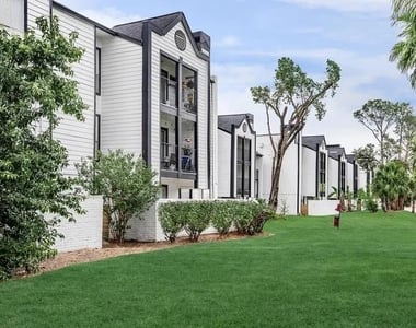 4400 Memorial Drive - Photo Thumbnail 8