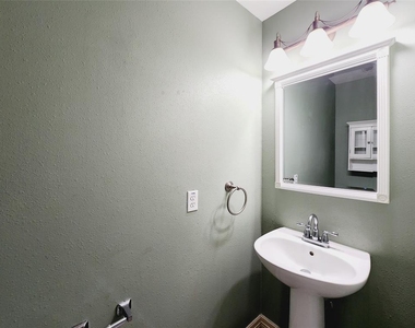 3115 Astor Court - Photo Thumbnail 17