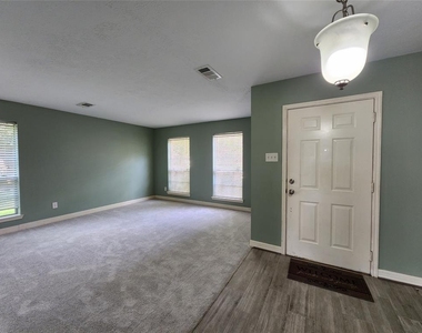 3115 Astor Court - Photo Thumbnail 2