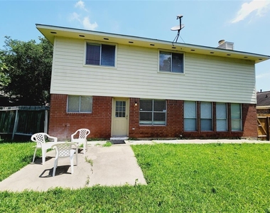 3115 Astor Court - Photo Thumbnail 29