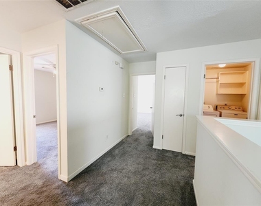 3115 Astor Court - Photo Thumbnail 13