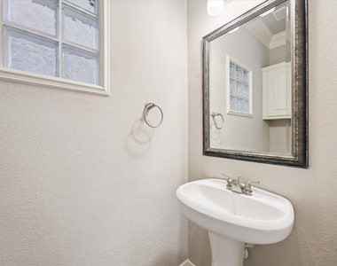 3002 Soutine Street - Photo Thumbnail 7