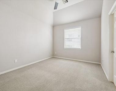 3002 Soutine Street - Photo Thumbnail 12