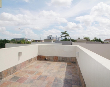 4701 Caroline Street - Photo Thumbnail 34