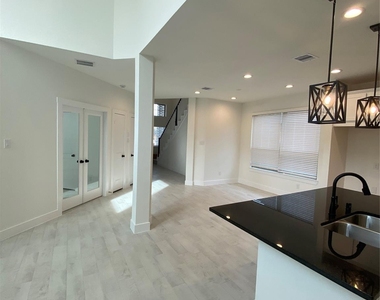 31323 Balsam Hawk Lane - Photo Thumbnail 14