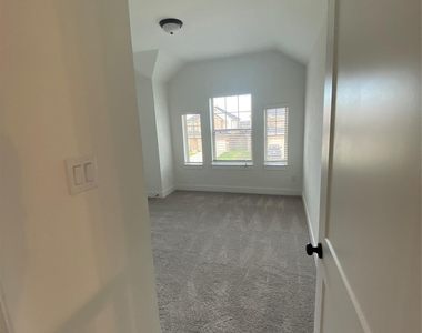 31323 Balsam Hawk Lane - Photo Thumbnail 33