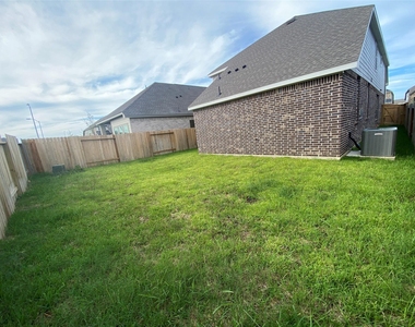 31323 Balsam Hawk Lane - Photo Thumbnail 40