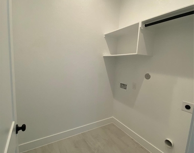 31323 Balsam Hawk Lane - Photo Thumbnail 23