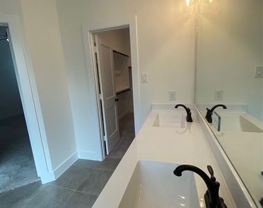 31323 Balsam Hawk Lane - Photo Thumbnail 21
