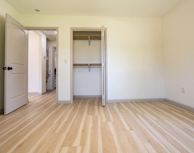 58 Hybiscus Court - Photo Thumbnail 12