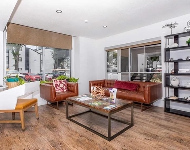 4400 Memorial Drive - Photo Thumbnail 8