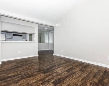 4400 Memorial Drive - Photo Thumbnail 18