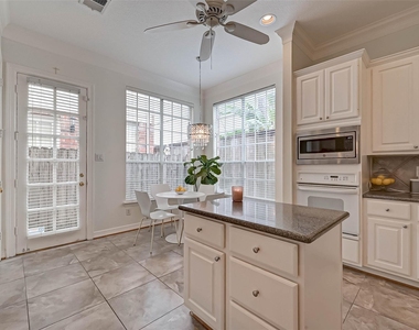 5917 Dolores Street - Photo Thumbnail 9