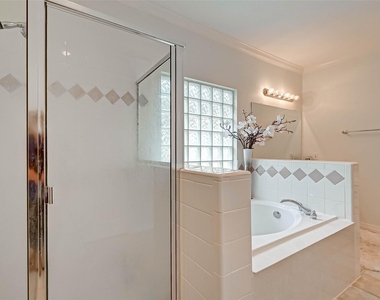 5917 Dolores Street - Photo Thumbnail 18