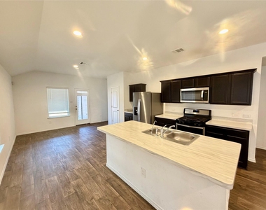 14858 Cypress Hollow Drive - Photo Thumbnail 5
