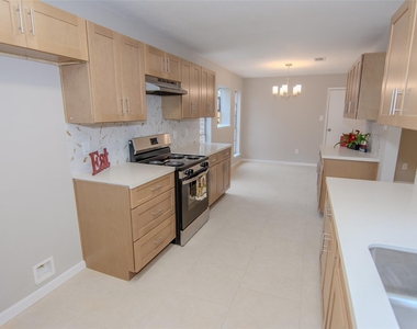 6703 Stonewater - Photo Thumbnail 2