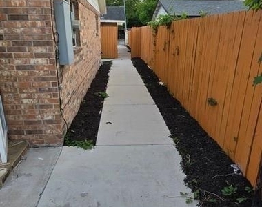 3309 Sunbeam Street - Photo Thumbnail 38