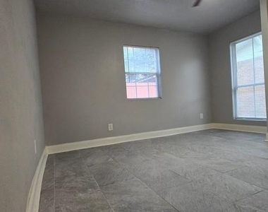 3309 Sunbeam Street - Photo Thumbnail 33