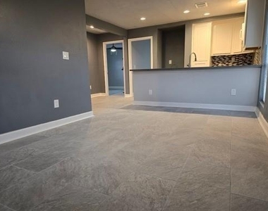 3309 Sunbeam Street - Photo Thumbnail 35