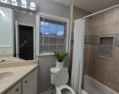 3309 Sunbeam Street - Photo Thumbnail 13
