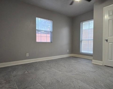 3309 Sunbeam Street - Photo Thumbnail 30