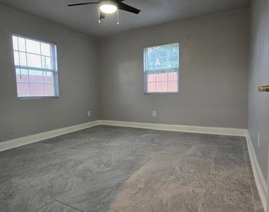 3309 Sunbeam Street - Photo Thumbnail 26