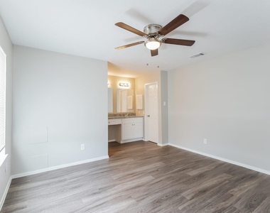 7011 Pickett Drive - Photo Thumbnail 7