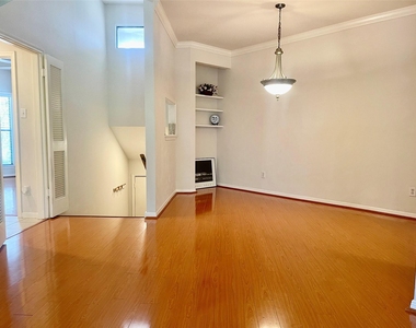 4144 Sw Greystone Way - Photo Thumbnail 10