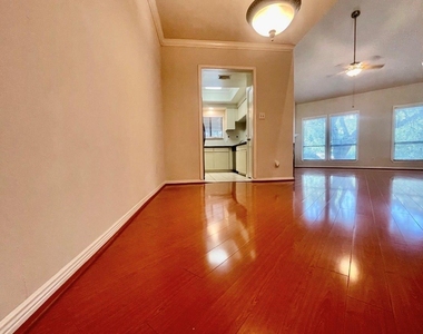 4144 Sw Greystone Way - Photo Thumbnail 14