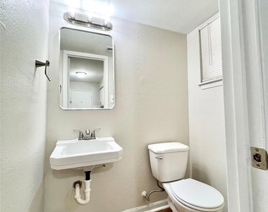 2400 5th Street - Photo Thumbnail 6
