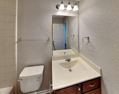 6951 Dulce Meadow - Photo Thumbnail 13