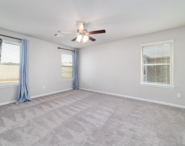 12923 Crombie Drive Drive - Photo Thumbnail 13