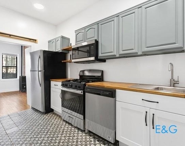468 West 142nd Street - Photo Thumbnail 3