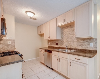 3718 Pintan Lane - Photo Thumbnail 2