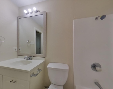 22510 Leedstown Lane - Photo Thumbnail 13